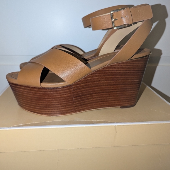 Michael Kors Strap Wedges - Picture 4 of 8